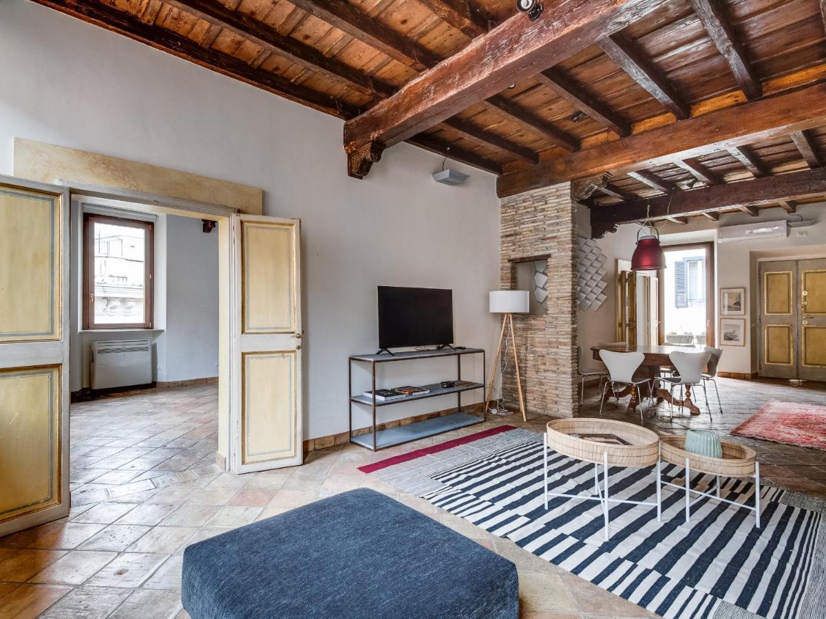 Pantheon Enchanting Luxury Apartment Rome Bagian luar foto