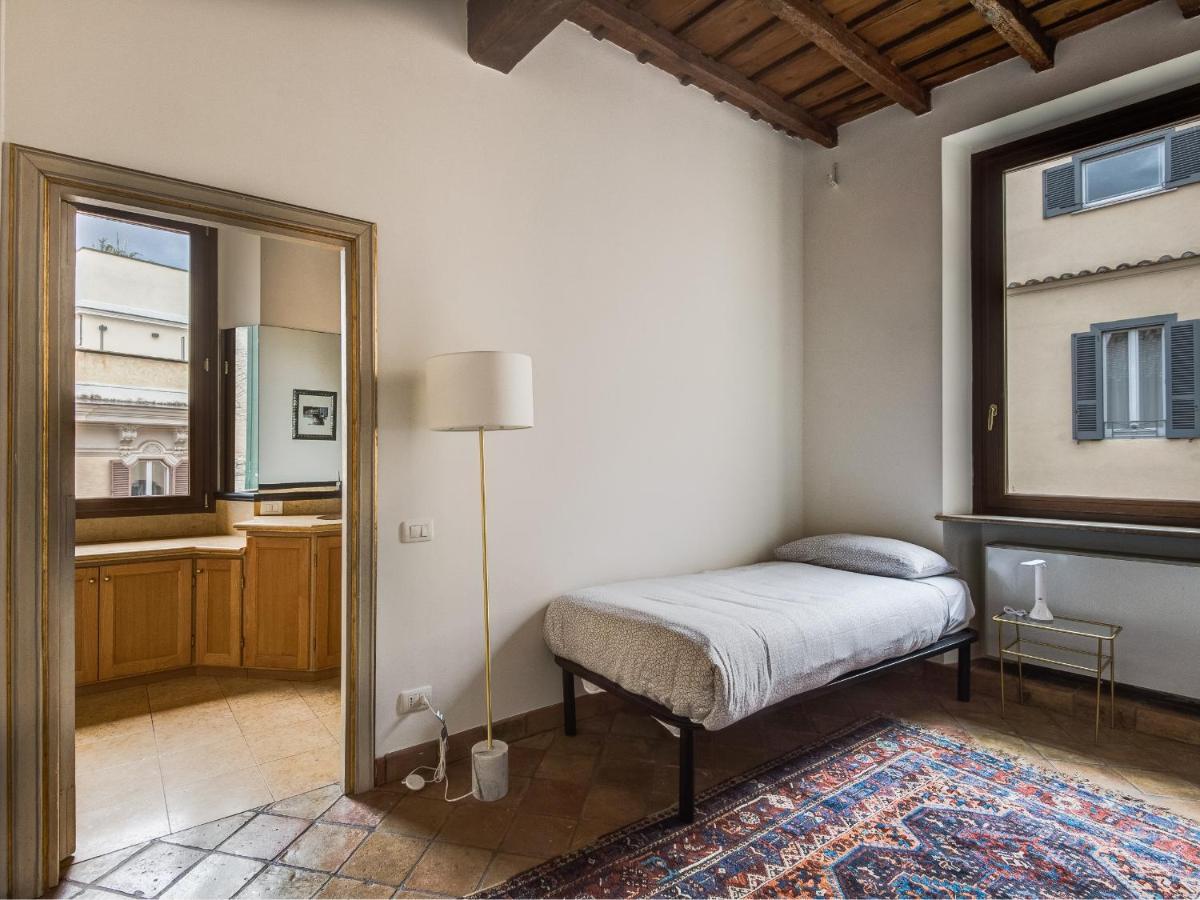 Pantheon Enchanting Luxury Apartment Rome Bagian luar foto